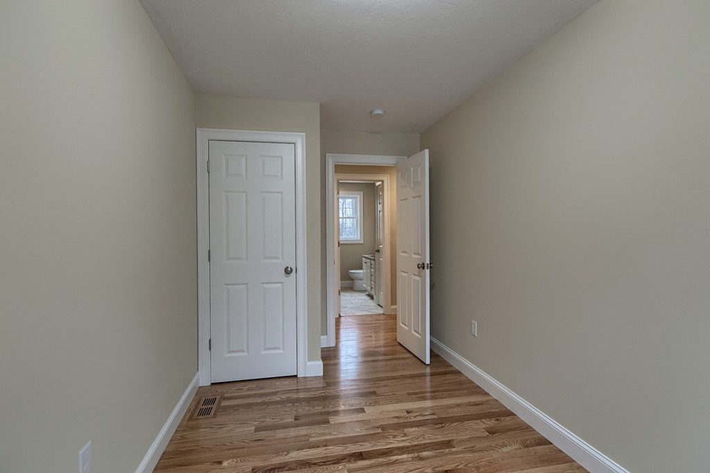 7 Princeton Road Burlington, MA 01803 - Photo 16 of 30 Gallery Image 16
