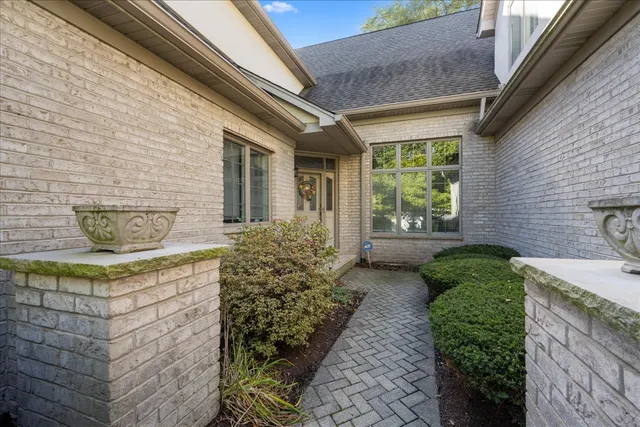 $699,900 | 1427 Cress Creek Court, Naperville, IL 60563