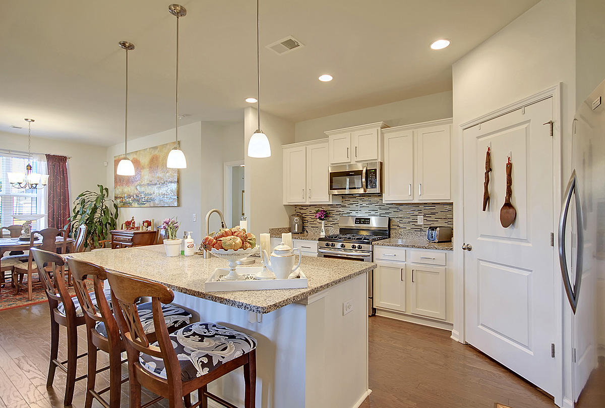 515 Kilarney Road Summerville, SC 29483 - Photo 11 of 34 CREM_515 Kilarney_017