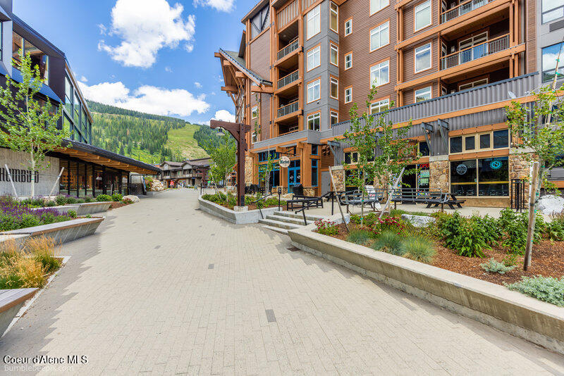 614 Telemark Road Sandpoint, ID 83864 - Photo 22 of 33 Village