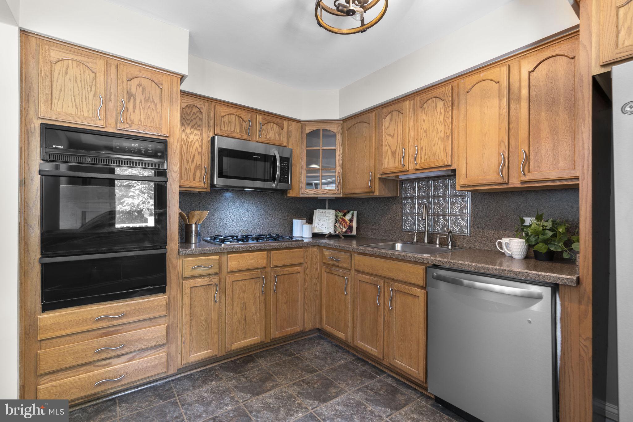 25 Cascade Road Arnold, MD 21012 - Photo 15 of 60