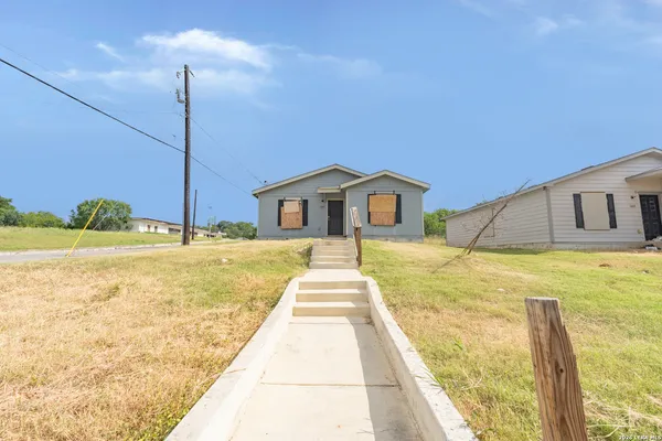 $139,900 | 1003 Yucca Street, San Antonio, TX 78220