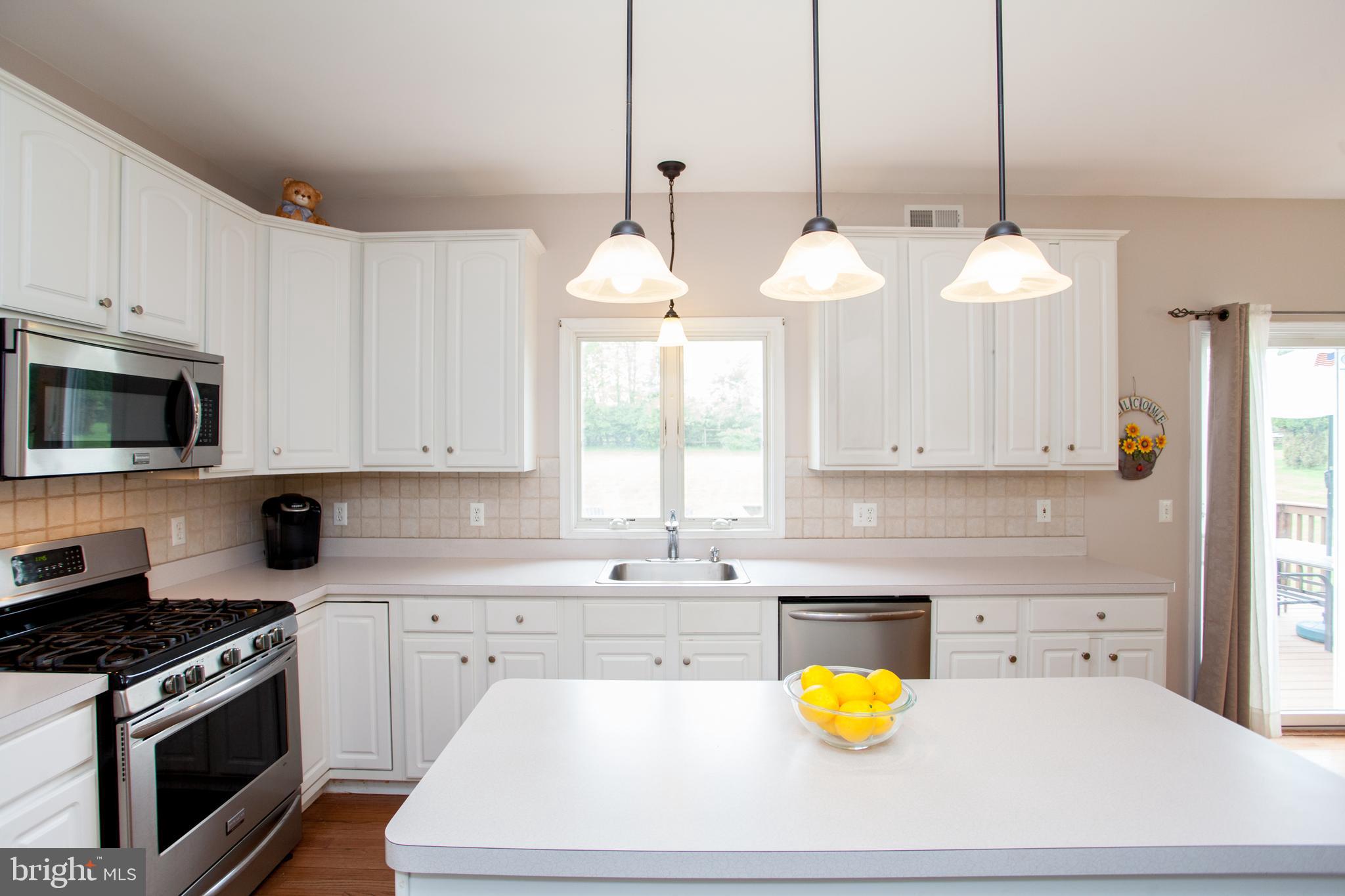 52 Rick Road Milford, NJ 08848 - Photo 13 of 42 Kitchen