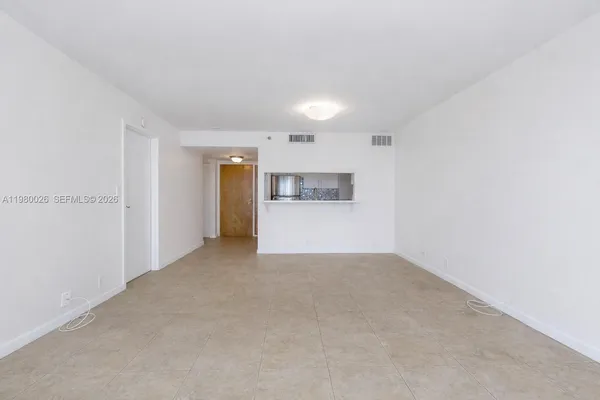 $2,875 | 7601 East Treasure Drive, Unit 2309, North Bay Village, FL 33141