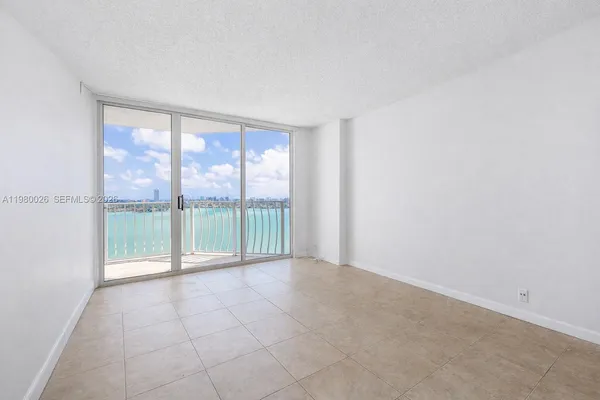 $2,875 | 7601 East Treasure Drive, Unit 2309, North Bay Village, FL 33141