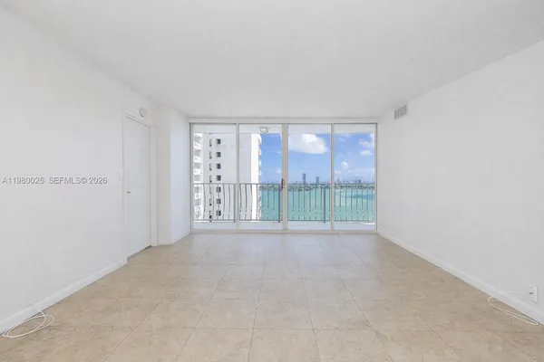 $2,875 | 7601 East Treasure Drive, Unit 2309, North Bay Village, FL 33141
