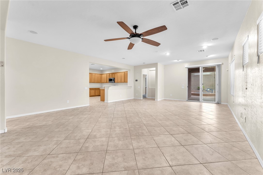 2607 Dirleton Place Henderson, NV 89044 - Photo 9 of 37