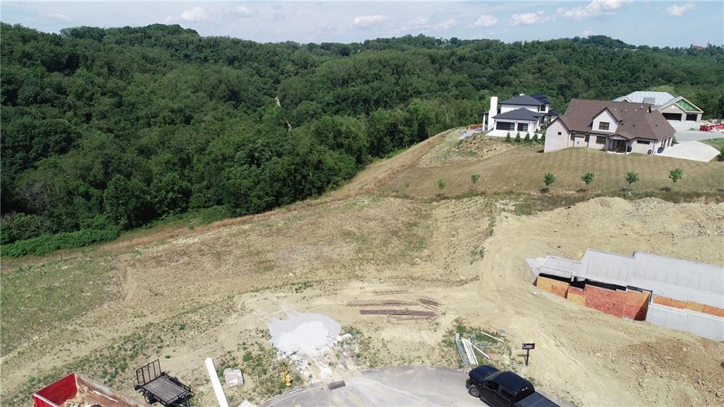 2105 Laurel Ridge Drive Clairton, PA 15025 - Photo 3 of 4 a view of a backyard with a mountain view