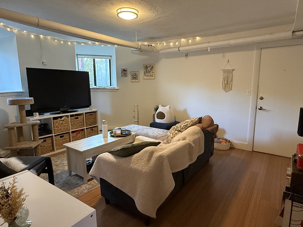 1871 Beacon Street, Unit 2 Brookline, MA 02445 - Photo 7 of 9