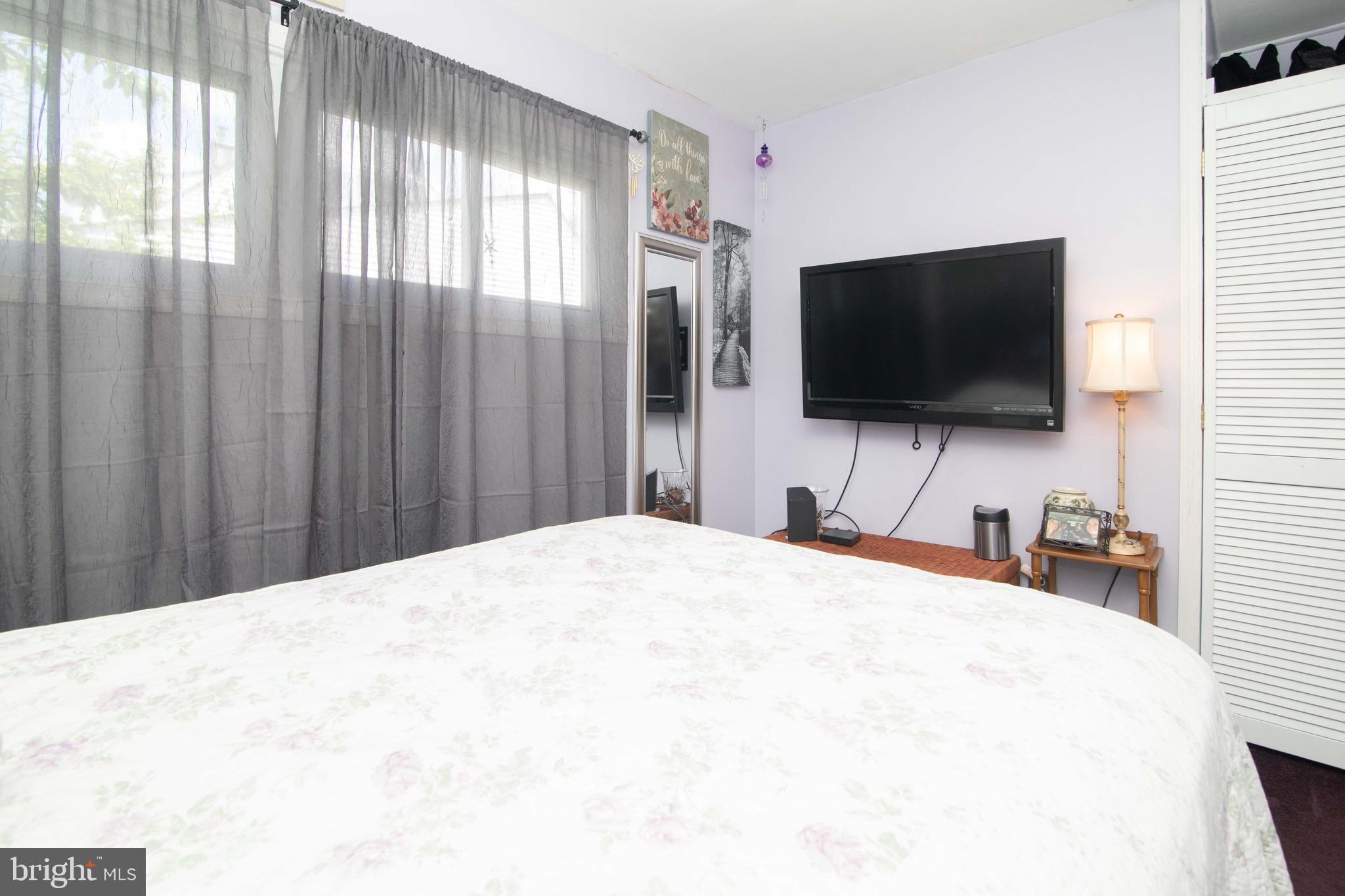 21 Conifer Road Levittown, PA 19057 - Photo 17 of 36