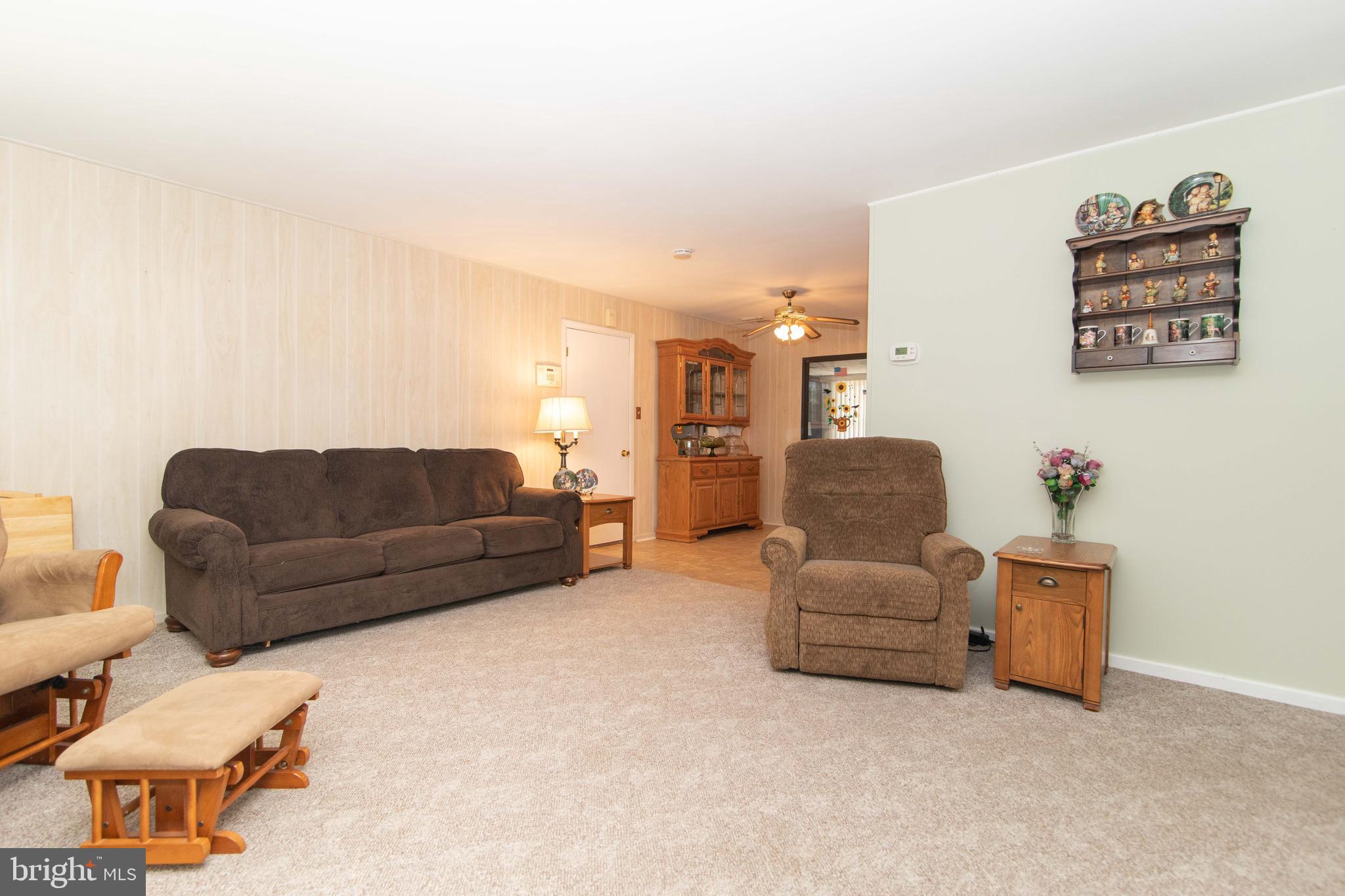 21 Conifer Road Levittown, PA 19057 - Photo 4 of 36