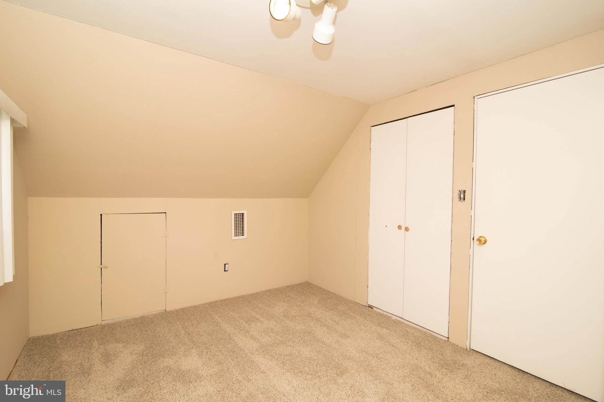 21 Conifer Road Levittown, PA 19057 - Photo 31 of 36