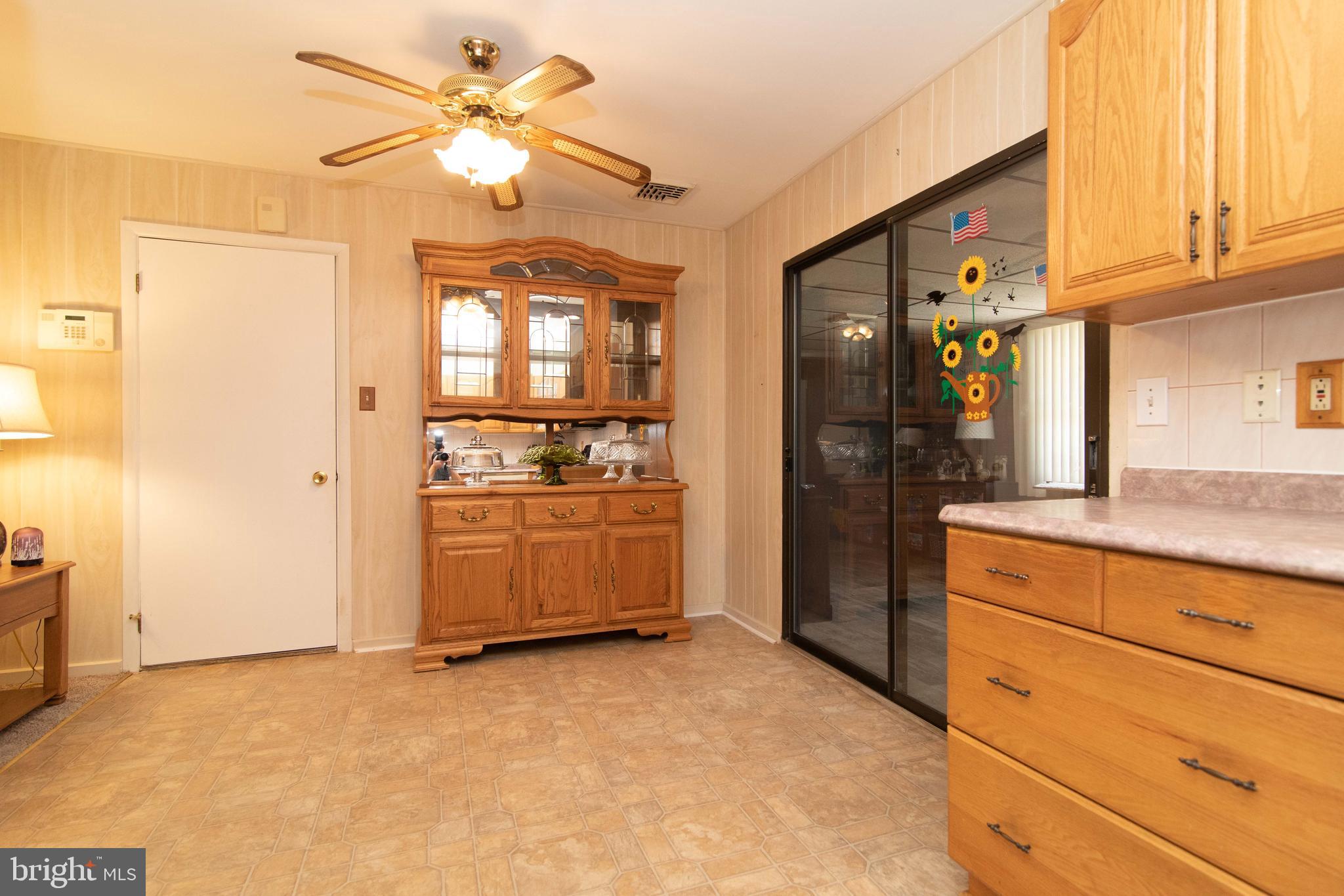21 Conifer Road Levittown, PA 19057 - Photo 10 of 36