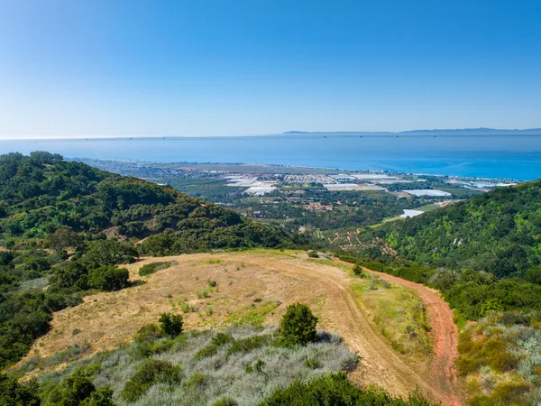 $4,750,000 | 3589 Toro Canyon Park, Santa Barbara, CA 93108