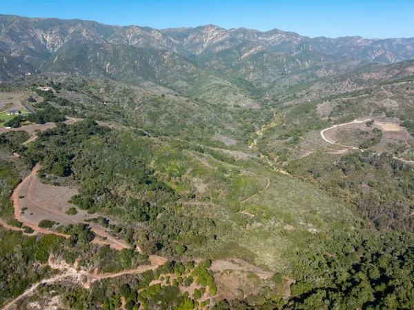 $4,750,000 | 3589 Toro Canyon Park, Santa Barbara, CA 93108