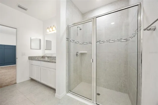 a view of small space with empty racks