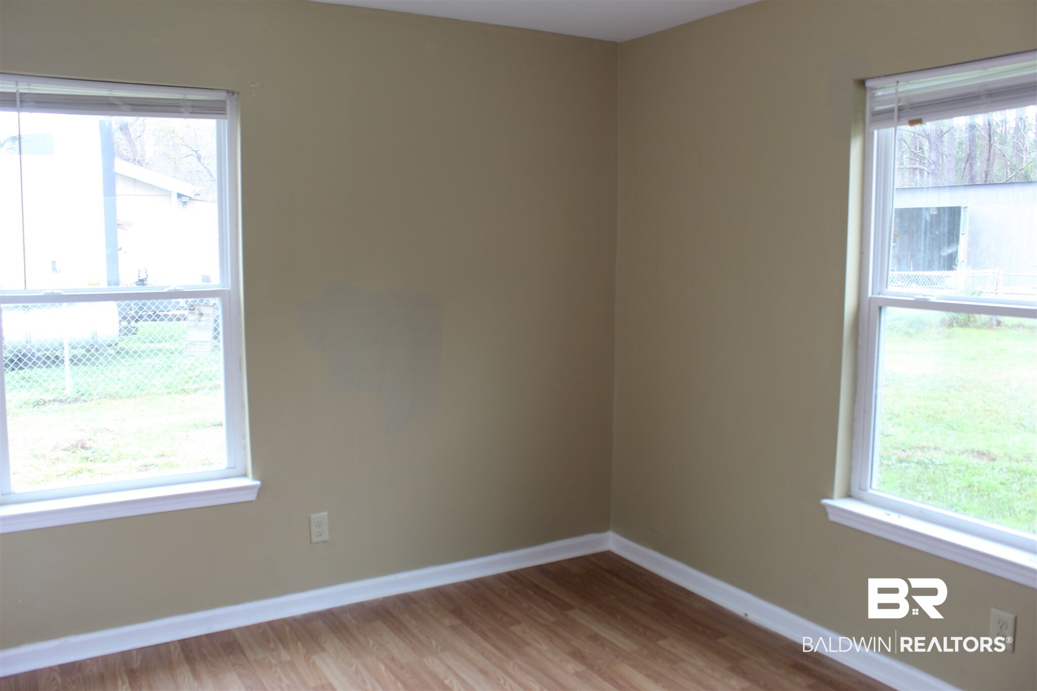 3220 Clearview Drive Theodore, AL 36582 - Photo 6 of 10