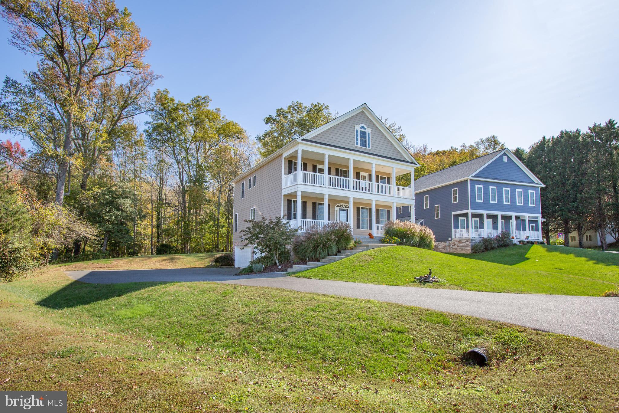 6081 Marineview Road King George, VA 22485 - Photo 4 of 87 Driveway