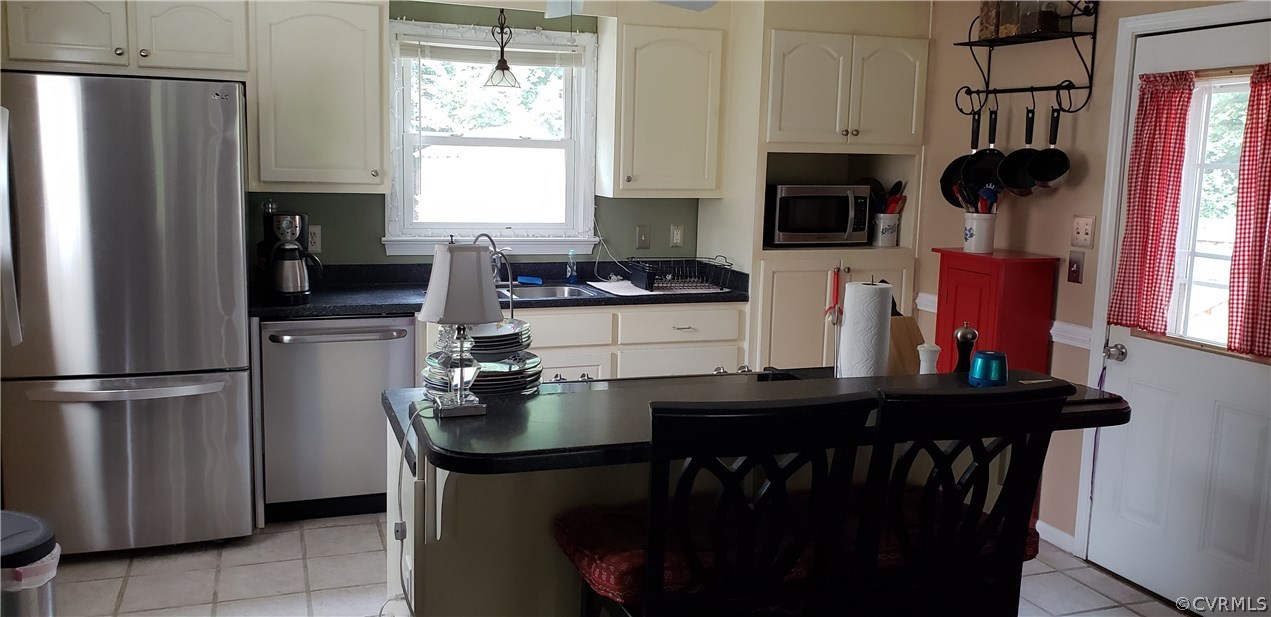7308 Sandy Ridge Road Hopewell, VA 23860 - Photo 10 of 29 Gallery Image 10