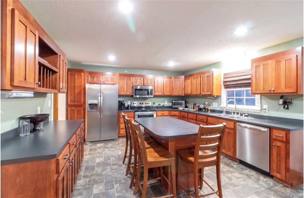 1622 Freedom Mill Road Gastonia, NC 28052 - Photo 10 of 27 Gallery Image 10
