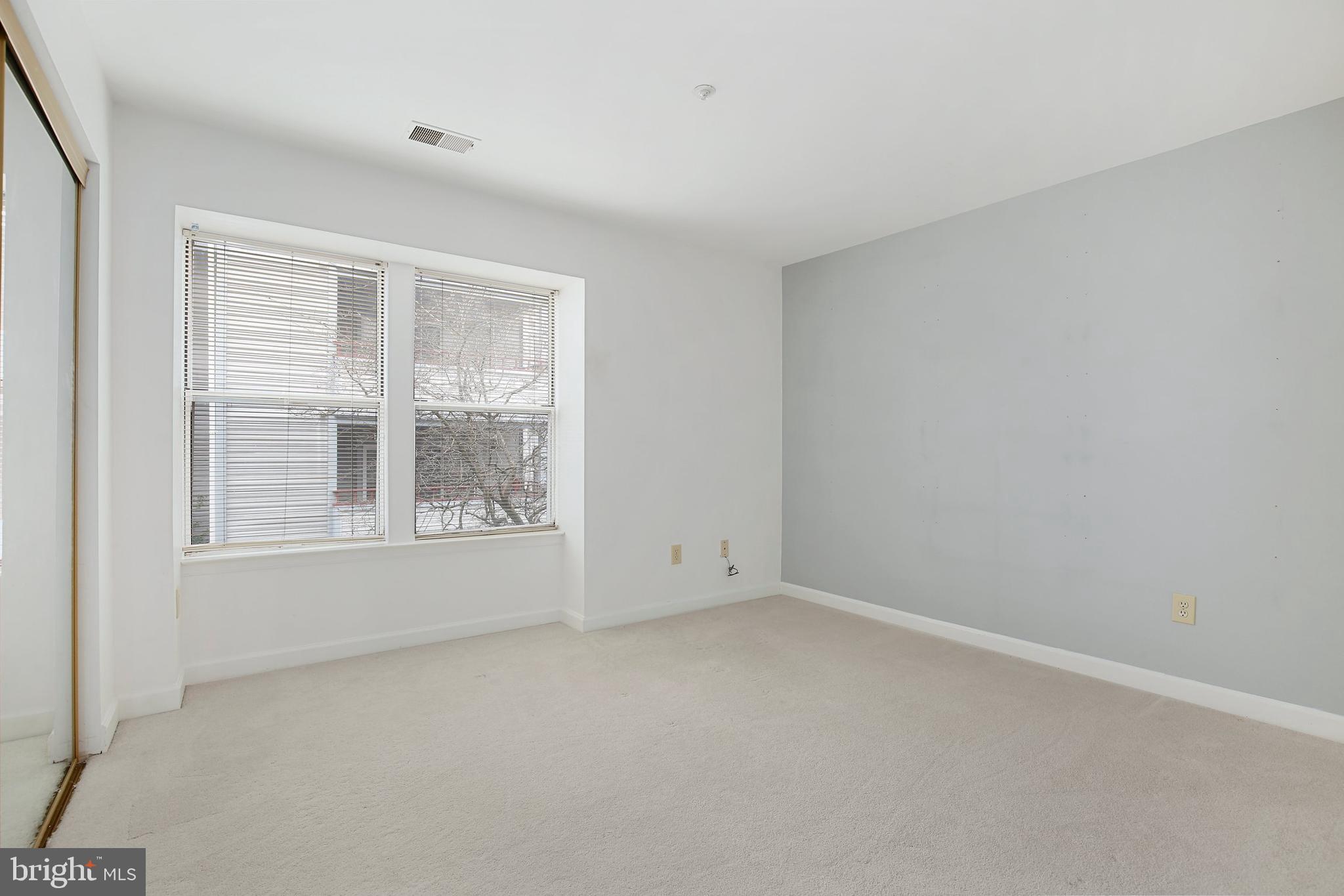 3313 Sir Thomas Drive, Unit 4C33 Silver Spring, MD 20904 - Photo 28 of 34