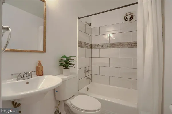 $99,999 | 4411 Falls Bridge Drive, Unit B, Baltimore, MD 21211