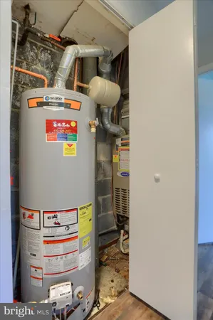 $99,999 | 4411 Falls Bridge Drive, Unit B, Baltimore, MD 21211