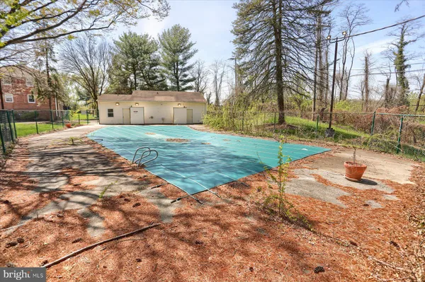 $99,999 | 4411 Falls Bridge Drive, Unit B, Baltimore, MD 21211