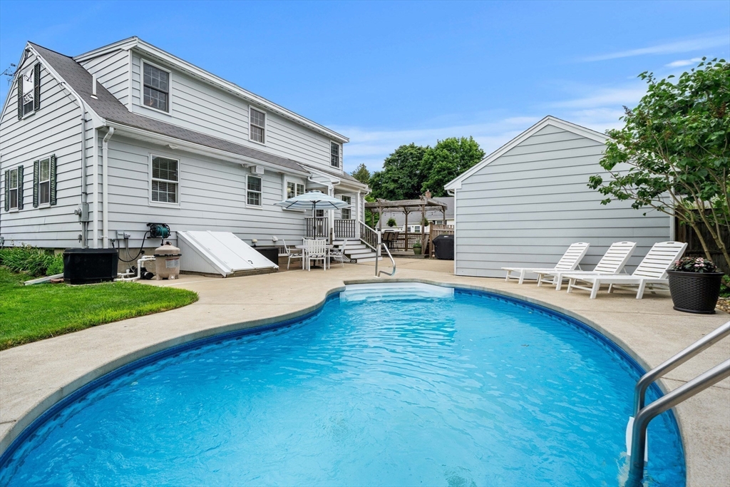 151 Dodge Street Beverly, MA 01915 - Photo 34 of 42