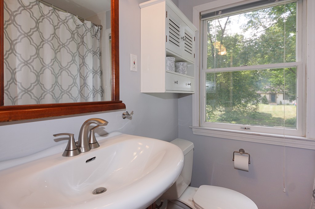 28 Hiram Road Framingham, MA 01701 - Photo 18 of 29 Gallery Image 18