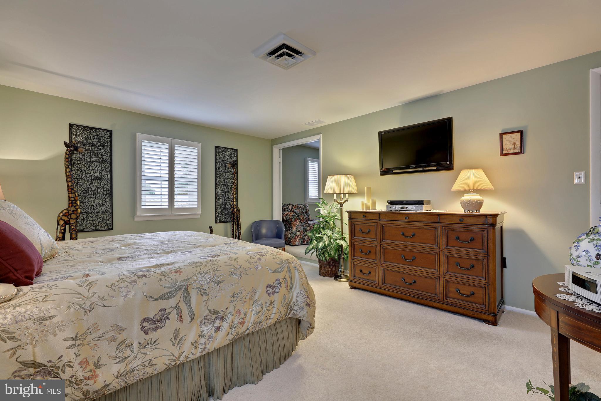 8462 Kenton Road Pasadena, MD 21122 - Photo 16 of 18 Bedroom (Master)
