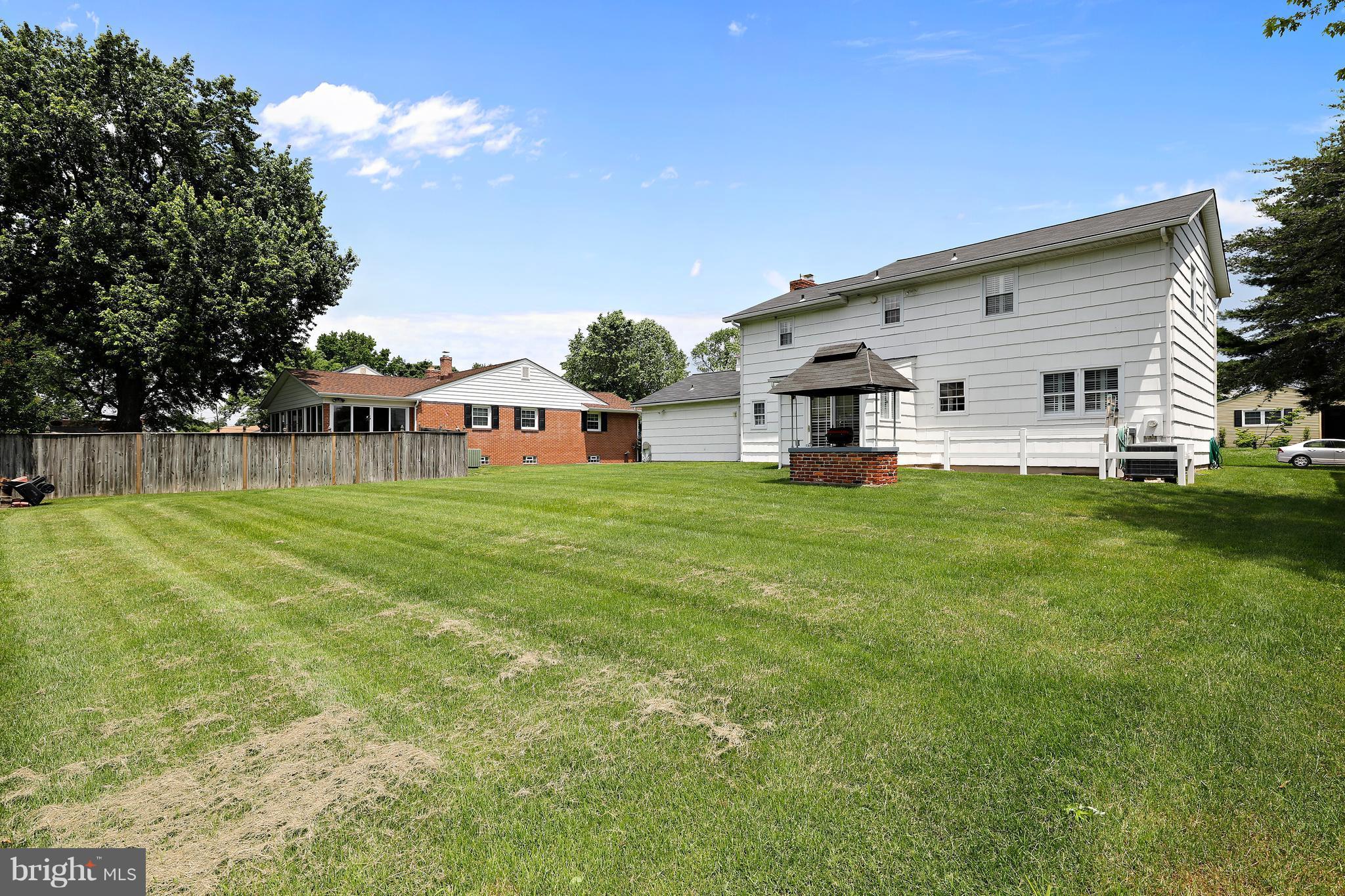 8462 Kenton Road Pasadena, MD 21122 - Photo 4 of 18 Exterior (Rear)