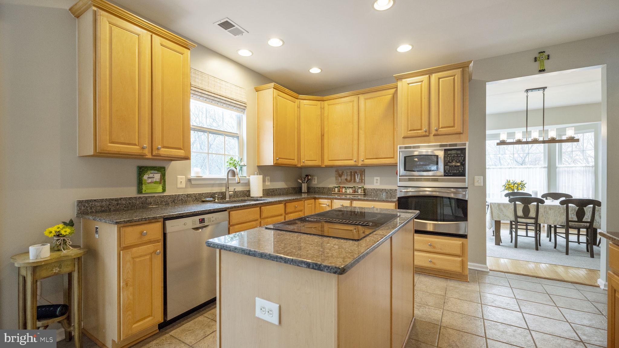 14206 Brass Wheel Road Boyds, MD 20841 - Photo 11 of 34 Updated Kitchen with stainless steel appliances