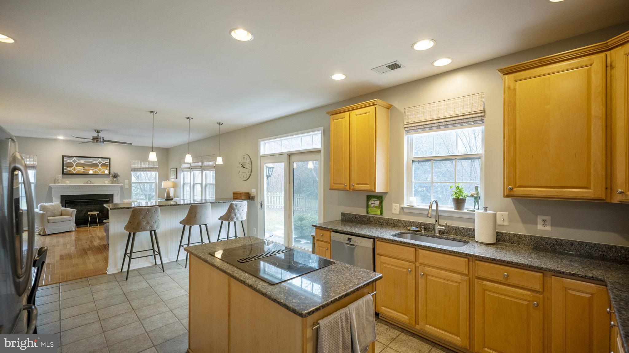 14206 Brass Wheel Road Boyds, MD 20841 - Photo 13 of 34 Opens into Family room