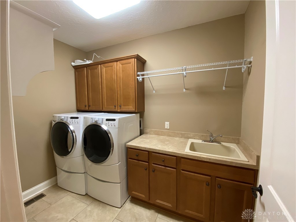 4017 Sable Ridge Drive Bellbrook, OH 45305 - Photo 26 of 71 Gallery Image 26