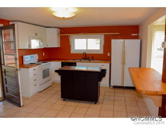 150 Baird Road Mars Hill, NC 28754 - Photo 5 of 24 Gallery Image 5