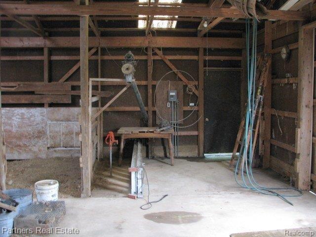 5491 Lowe Road Fowlerville, MI 48836 - Photo 19 of 20 IMG_1446_1.JPG