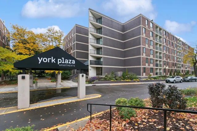 $155,000 | 7200 York Avenue South, Unit 503, Edina, MN 55435