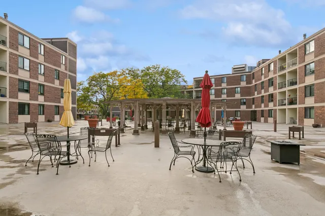 $155,000 | 7200 York Avenue South, Unit 503, Edina, MN 55435