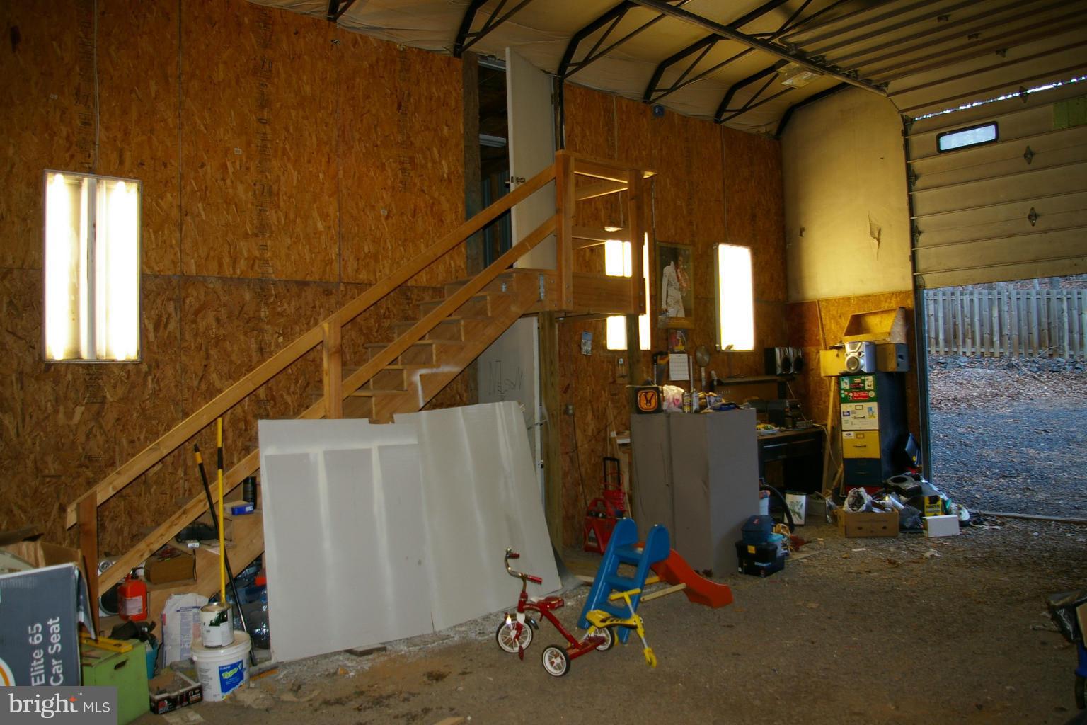 2256 Mountain Road Haymarket, VA 20169 - Photo 23 of 25 Interior (General)