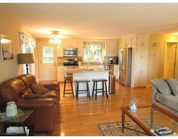 20 West Sutton Road Sutton, MA 01590 - Photo 5 of 15 Gallery Image 5
