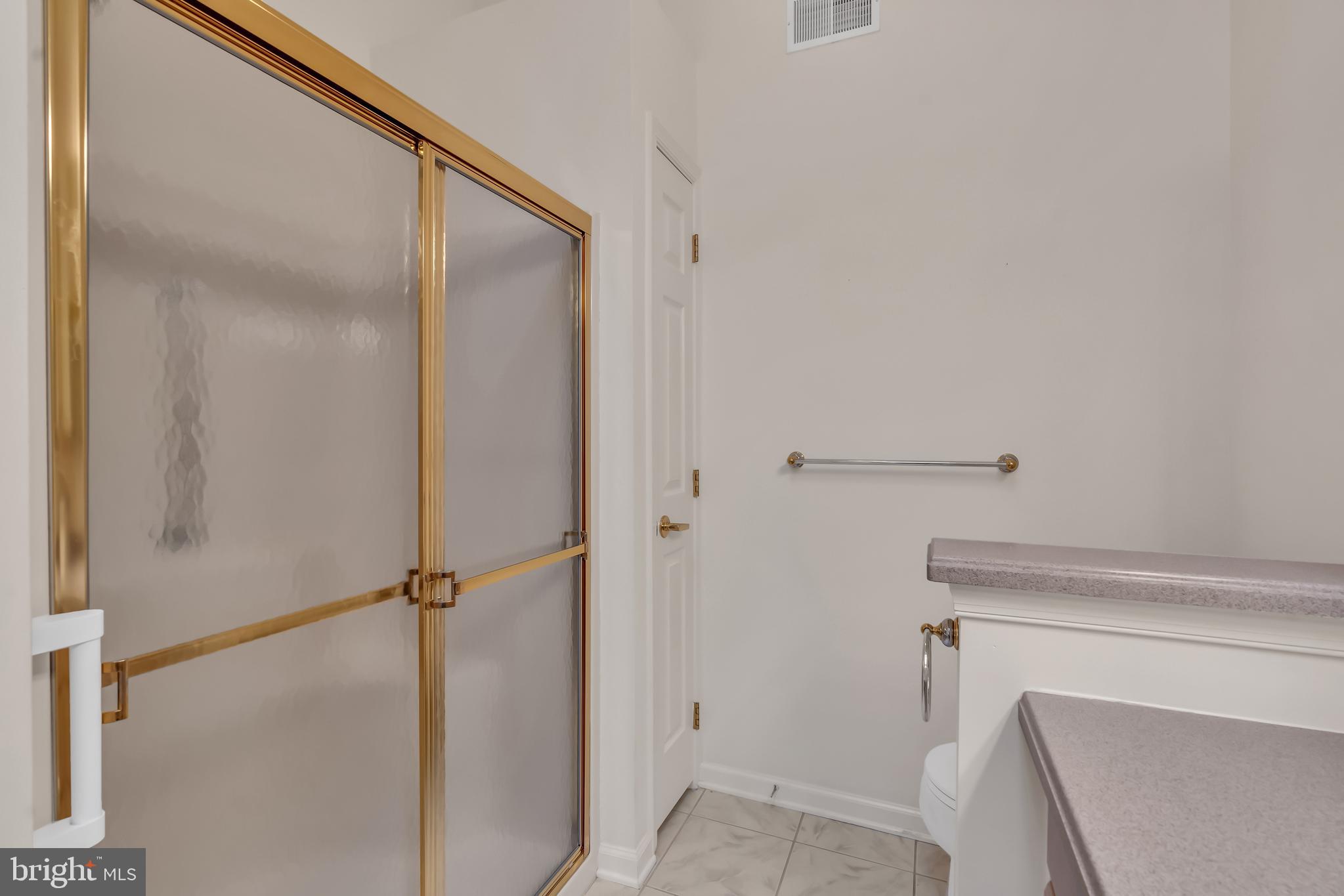 3 Rye Court Jackson, NJ 08527 - Photo 29 of 35 Main bathroom