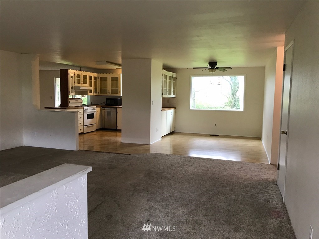 26834 Burmaster Road Sedro-Woolley, WA 98284 - Photo 3 of 20 Gallery Image 3