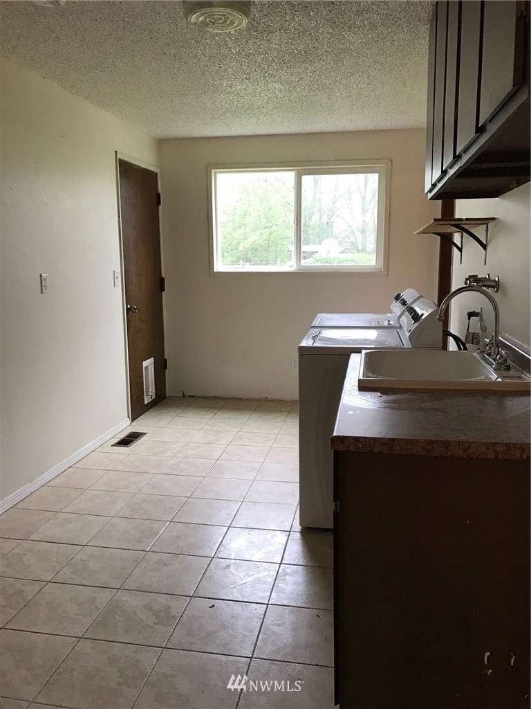 26834 Burmaster Road Sedro-Woolley, WA 98284 - Photo 5 of 20 Gallery Image 5