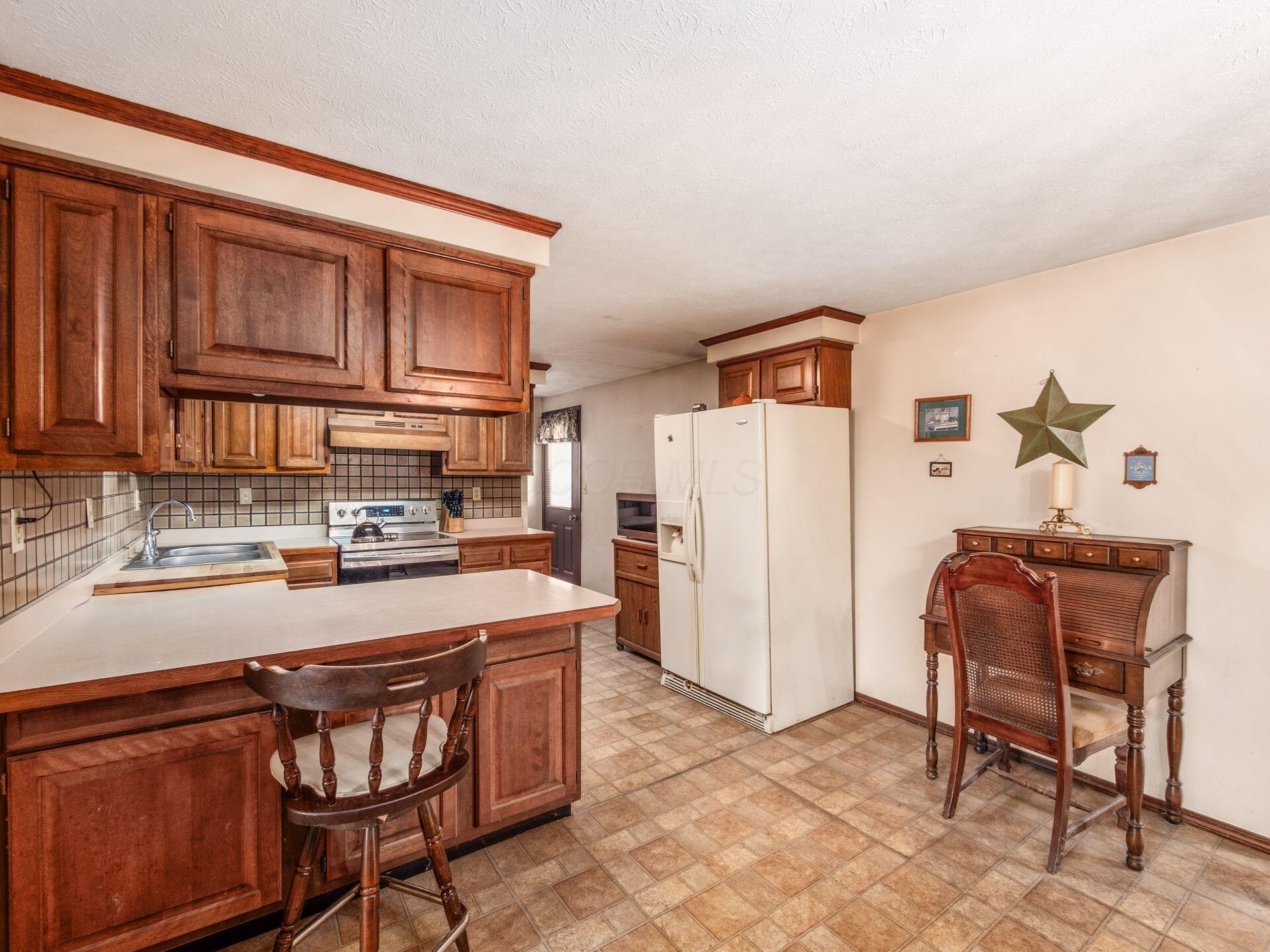 6805 Lambert Road Orient, OH 43146 - Photo 14 of 48 012_b658f_A 6805 Lambert 032a