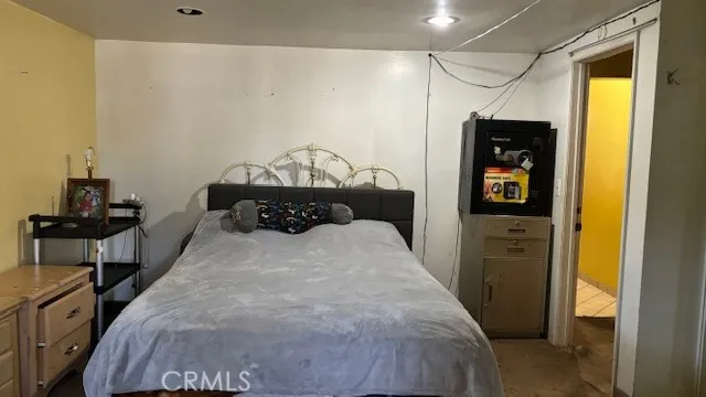 a bed room with a bed