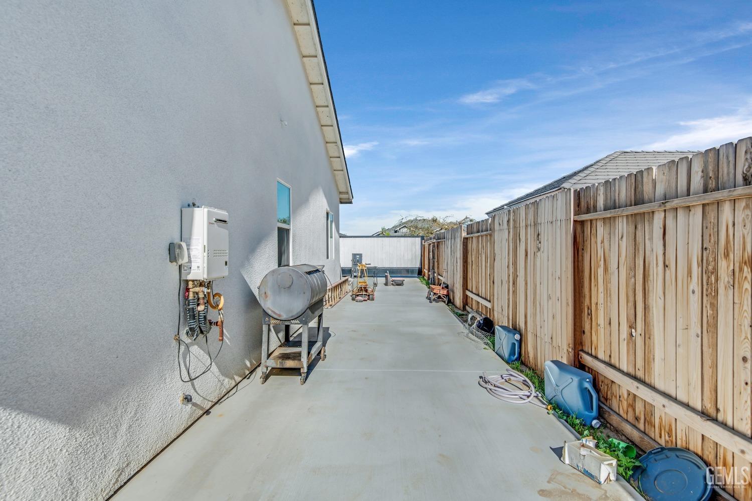 Undisclosed Address Bakersfield, CA 93313 - Photo 41 of 45 a view of a terrace with chairs