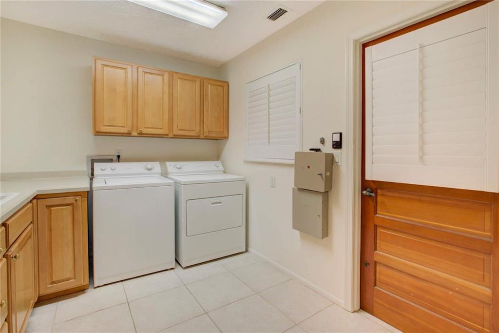 1624 Northwest Britt Road Stuart, FL 34994 - Photo 18 of 41 Gallery Image 18