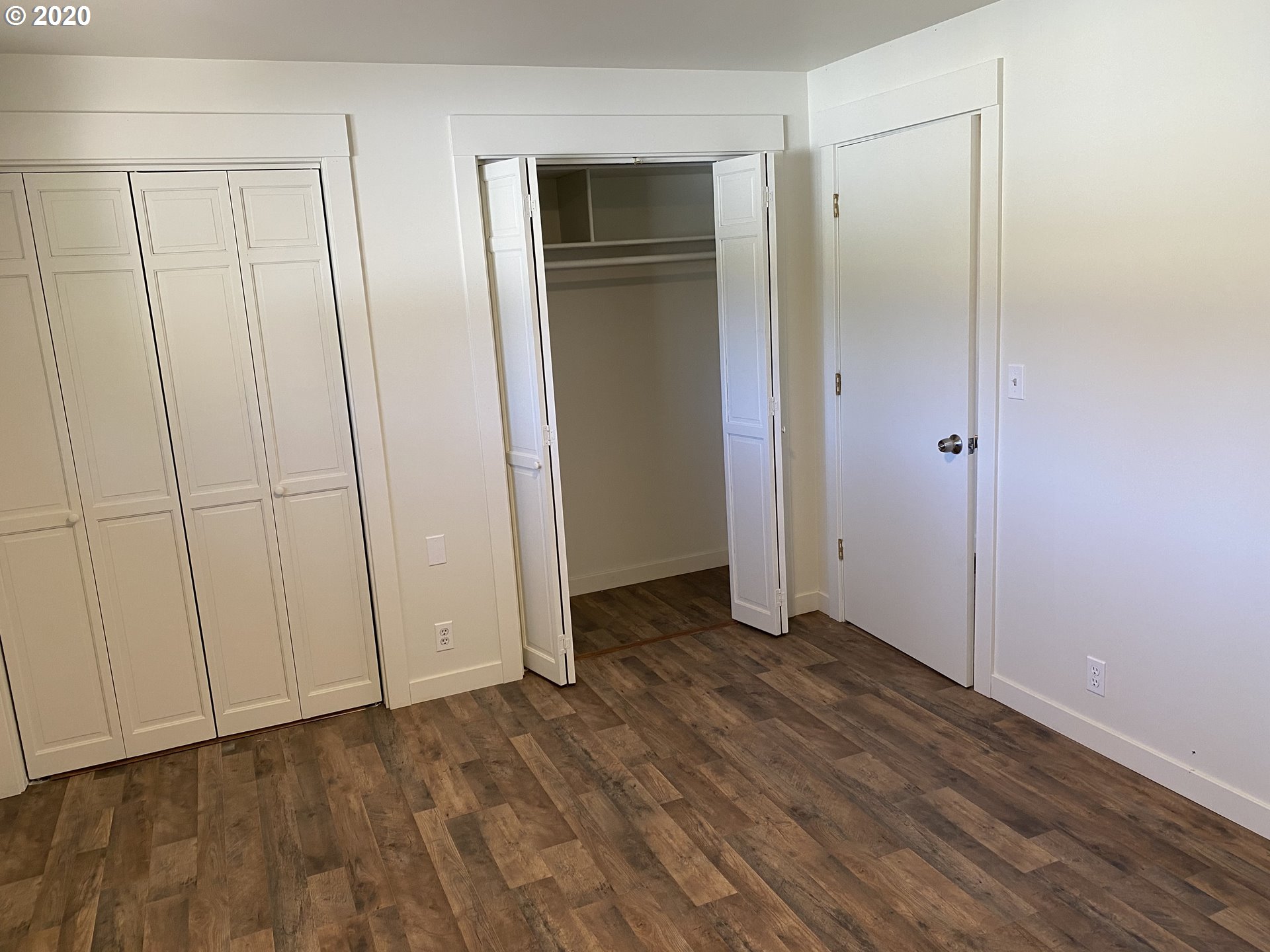 393 Northwest Loop Road White Salmon, WA 98672 - Photo 13 of 32 Gallery Image 13