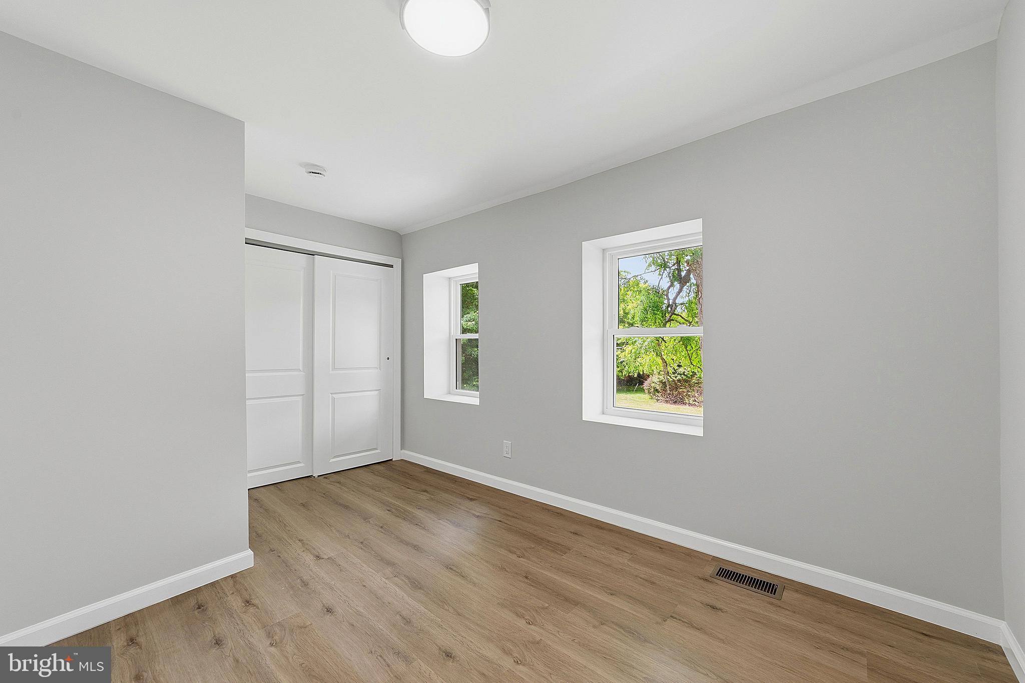 281 Friendship Road Cranbury, NJ 08512 - Photo 26 of 37